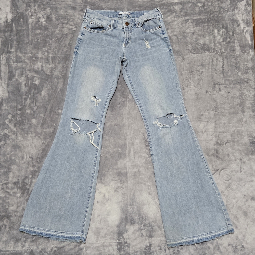Dear John Women's Rosie Flare Leg Jeans Size 25 Low Rise Light Wash Raw Hem Boho